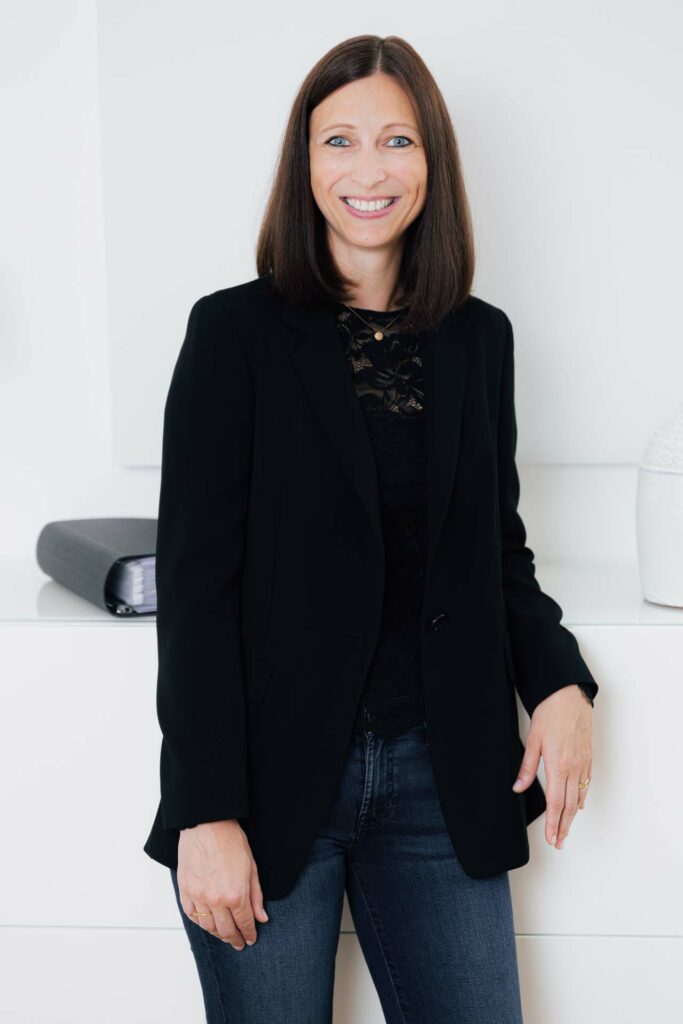 dana-kolbert